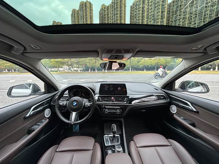 Фото 9 - BMW 1 Series