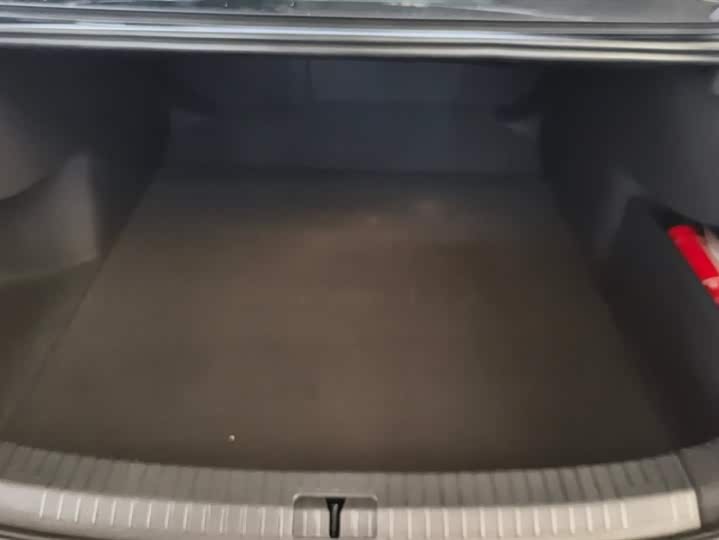 Фото 4 - Volkswagen Passat