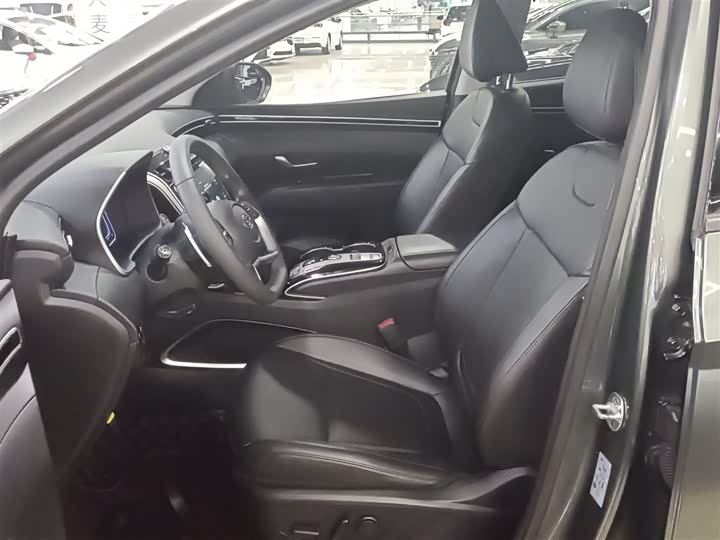 Фото 7 - Hyundai Tucson L