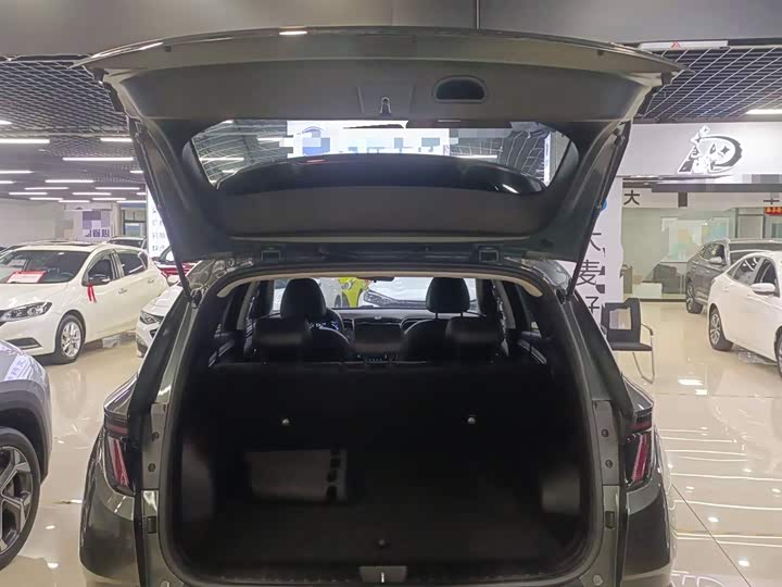 Фото 9 - Hyundai Tucson L