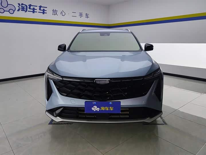 Фото 2 - Geely Atlas