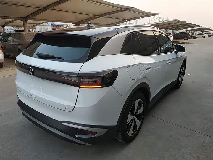 Фото 7 - Volkswagen ID.4 X