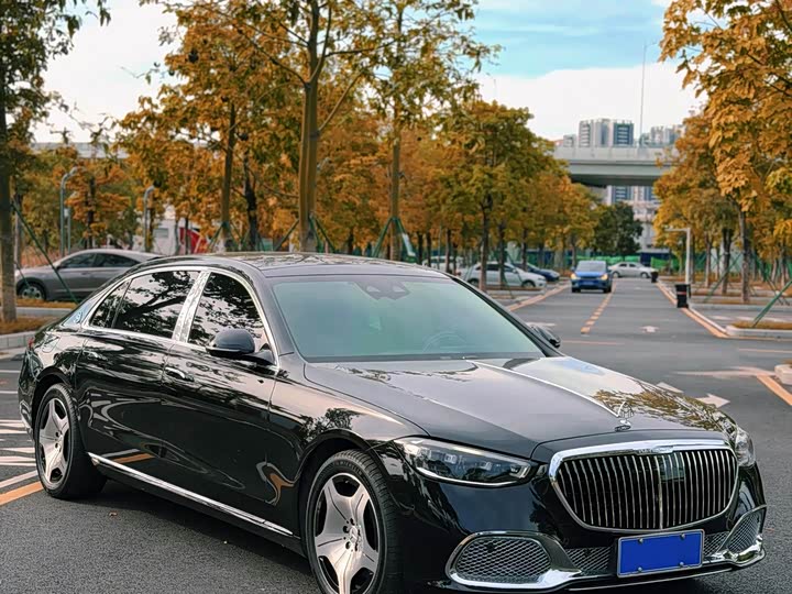 Фото 1 - Mercedes-Benz Maybach S-Class