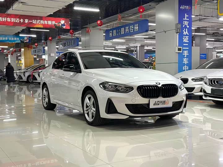 Фото 2 - BMW 1 Series