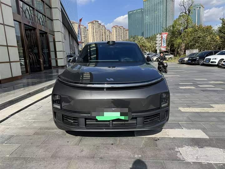 Фото 2 - LiXiang L9