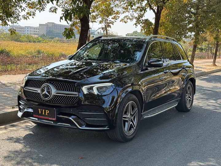 Фото 1 - Mercedes-Benz GLE-Class