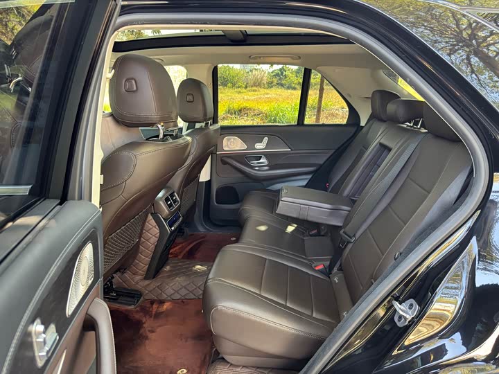 Фото 7 - Mercedes-Benz GLE-Class