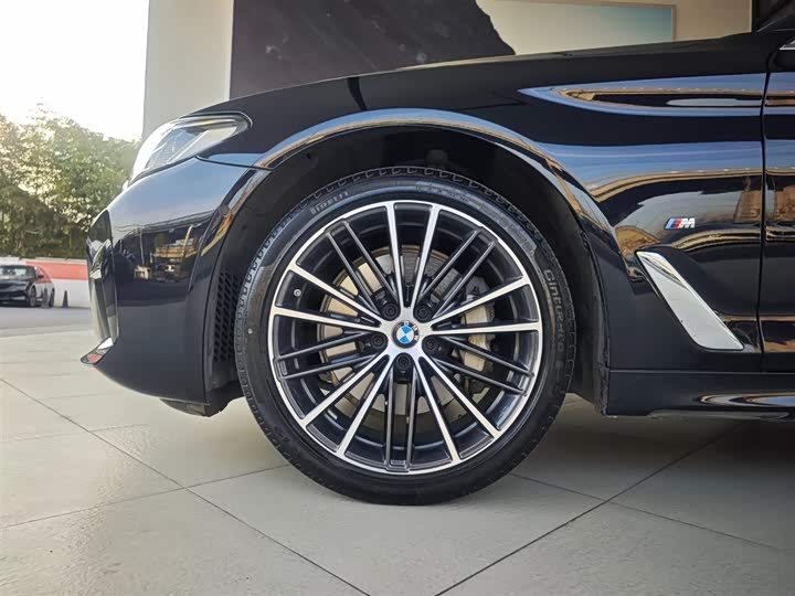 Фото 7 - BMW 5 Series