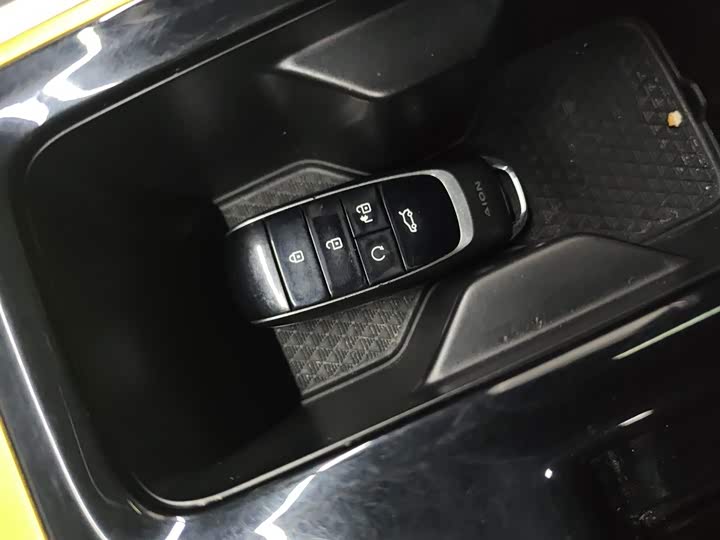 Фото 9 - GAC Aion Y