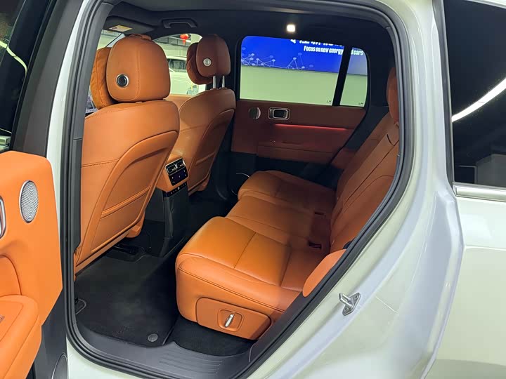 Фото 6 - LiXiang L6