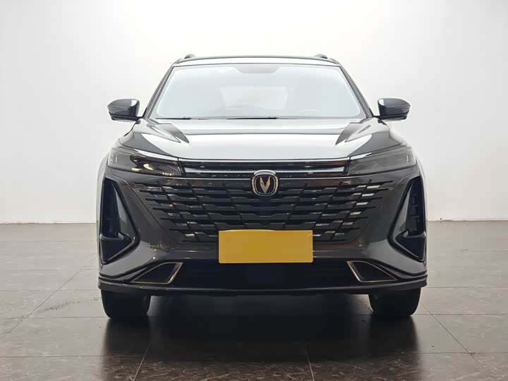 Фото 5 - Changan CS75 Plus