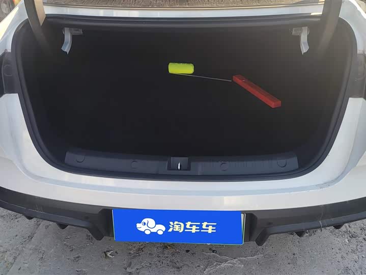 Фото 4 - BYD Qin L