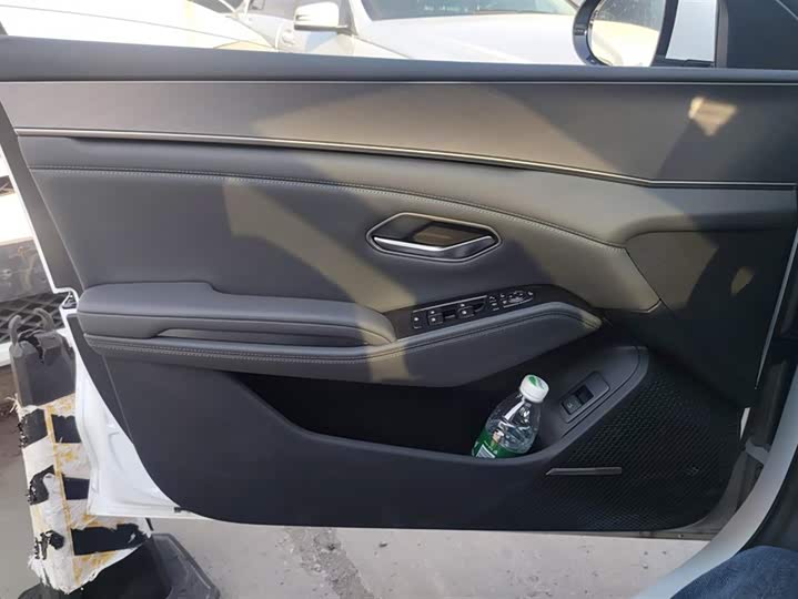 Фото 7 - BYD Qin L