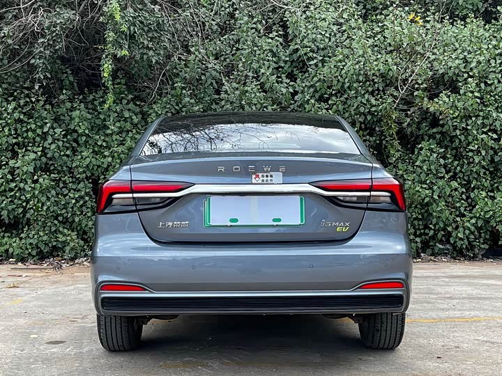 Фото 4 - Roewe i6 Max EV