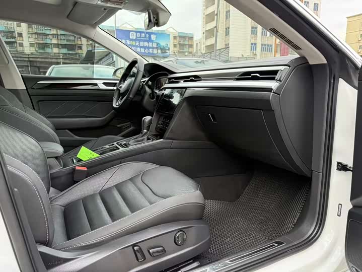 Фото 6 - Volkswagen CC