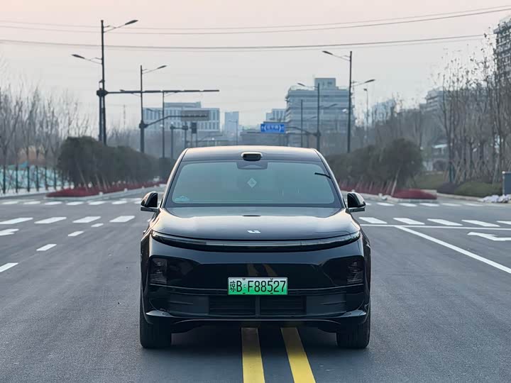 Фото 2 - LiXiang L6