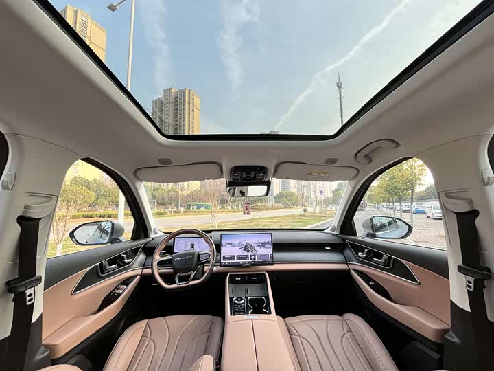 Фото 6 - Chery Tiggo 8L