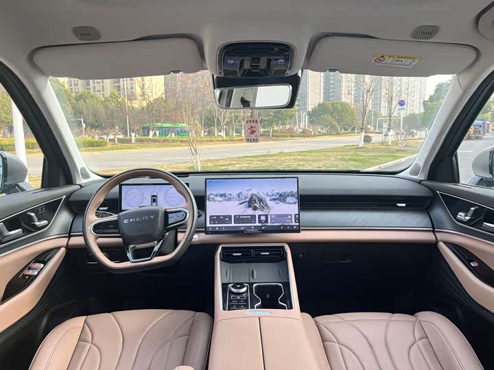 Фото 7 - Chery Tiggo 8L