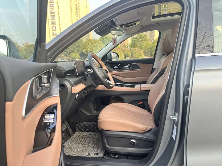 Фото 8 - Chery Tiggo 8L