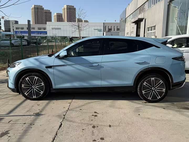 Фото 2 - Denza N7