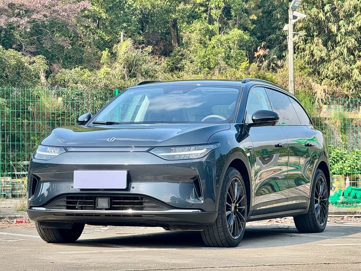 Фото 1 - Leapmotor C11