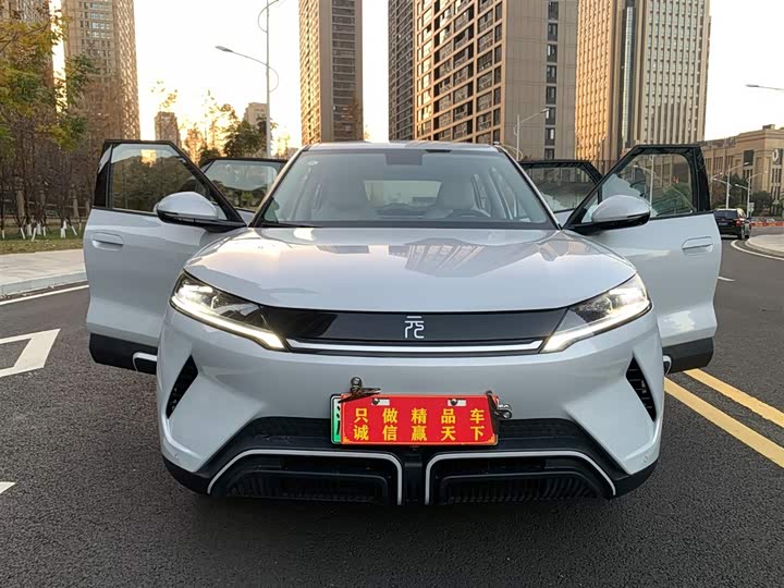 Фото 2 - BYD Yuan Up