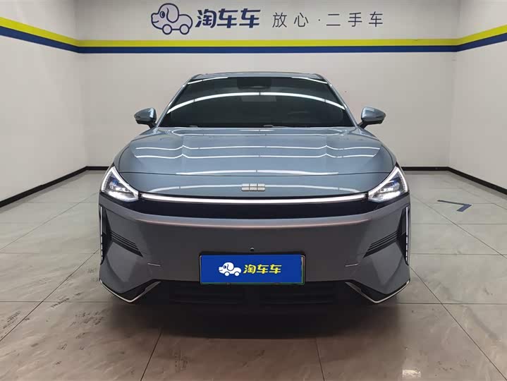 Фото 2 - Geely Galaxy L6