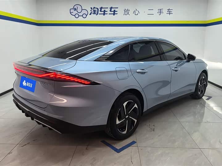 Фото 3 - Geely Galaxy L6