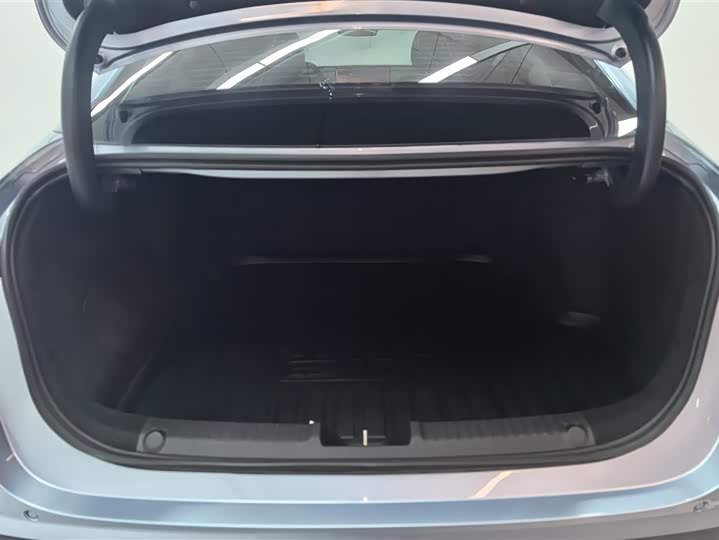 Фото 4 - Geely Galaxy L6