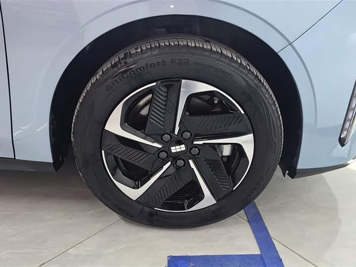 Фото 6 - Geely Galaxy L6