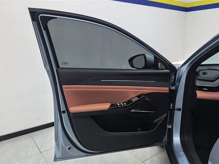 Фото 7 - Geely Galaxy L6