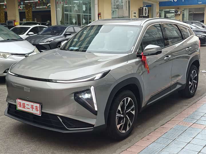 Фото 1 - Geely Galaxy L7