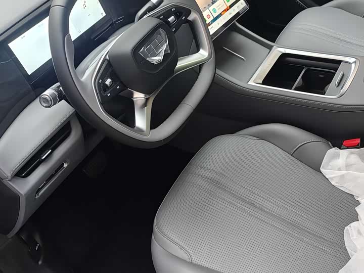 Фото 9 - Geely Galaxy L7