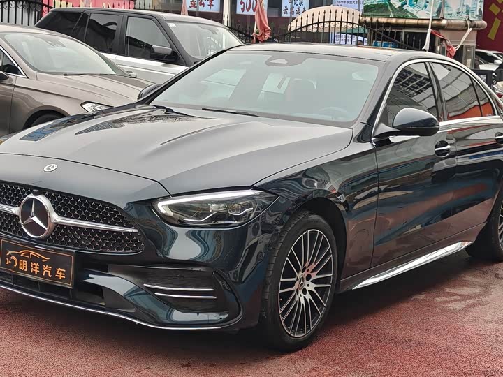 Фото 1 - Mercedes-Benz C-Class