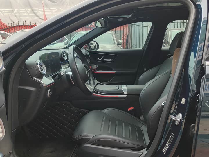 Фото 9 - Mercedes-Benz C-Class