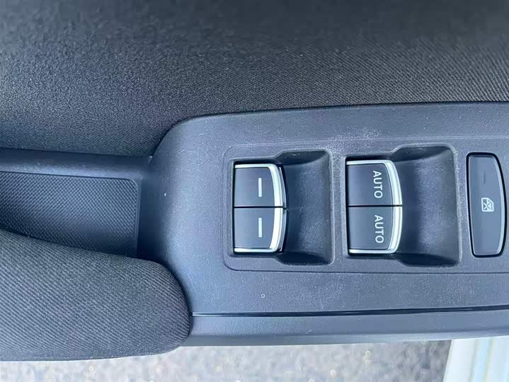 Фото 8 - Honda Integra