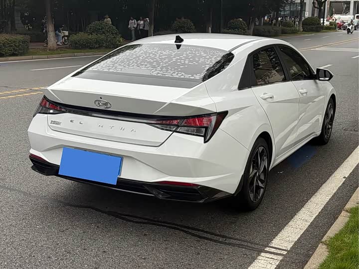 Фото 6 - Hyundai Elantra N line