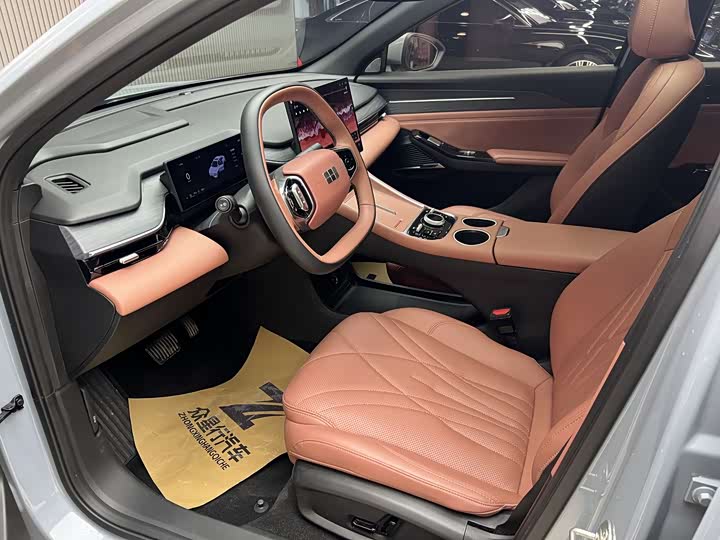 Фото 3 - Geely Galaxy L6