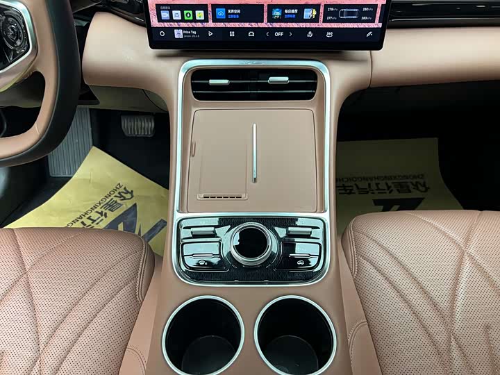 Фото 7 - Geely Galaxy L6