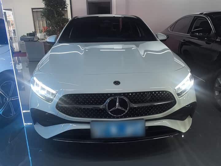 Фото 3 - Mercedes-Benz A-Class