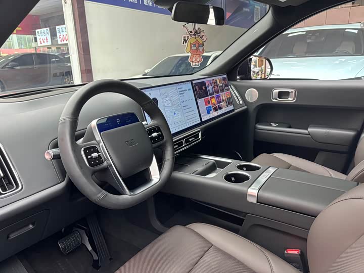 Фото 8 - LiXiang L9