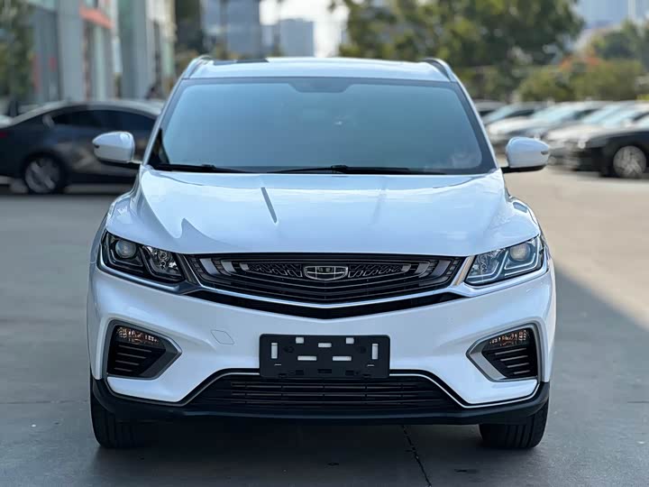 Фото 2 - Geely Coolray