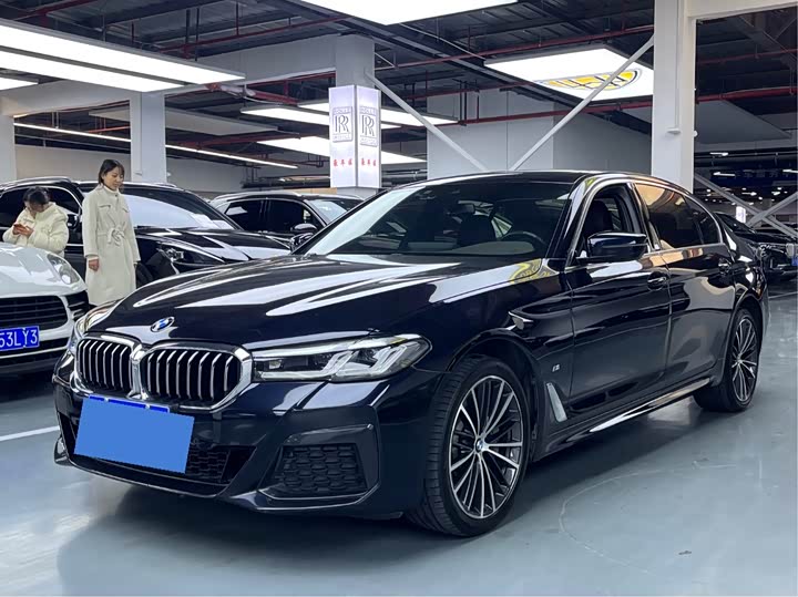 Фото 1 - BMW 5 Series