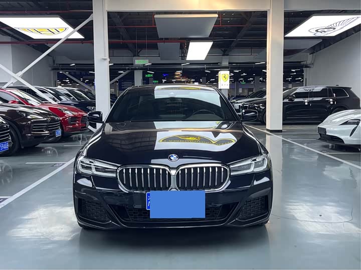 Фото 2 - BMW 5 Series