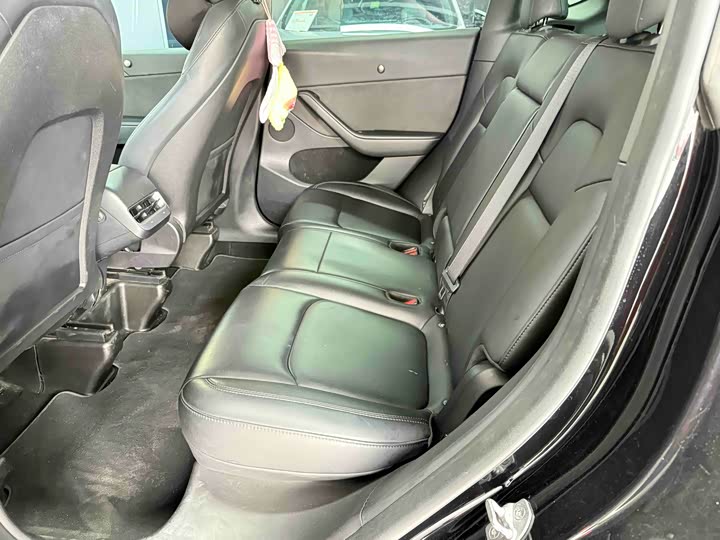 Фото 9 - Tesla Model Y