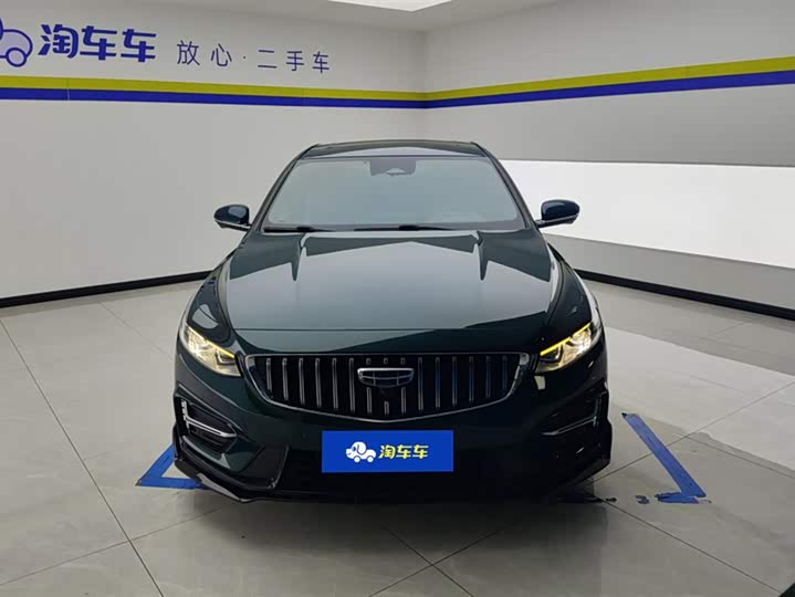 Фото 2 - Geely Preface