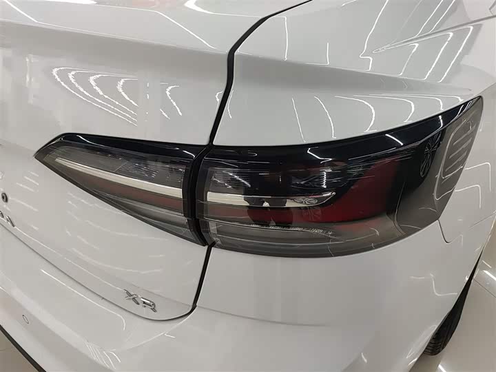 Фото 8 - Volkswagen Lavida