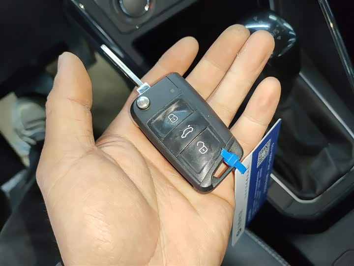 Фото 9 - Volkswagen Lavida