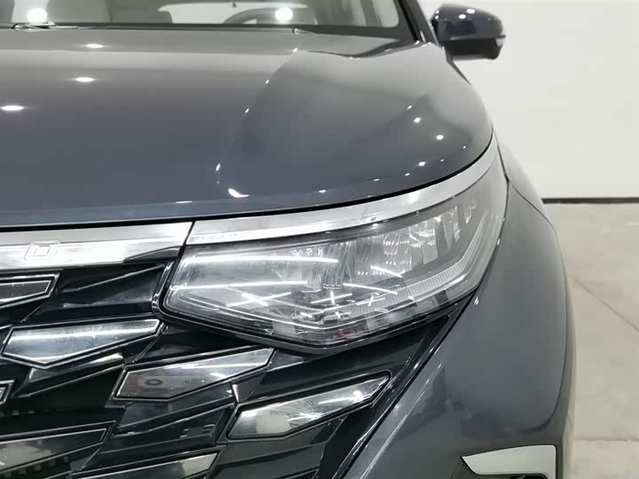 Фото 7 - Hyundai Custo