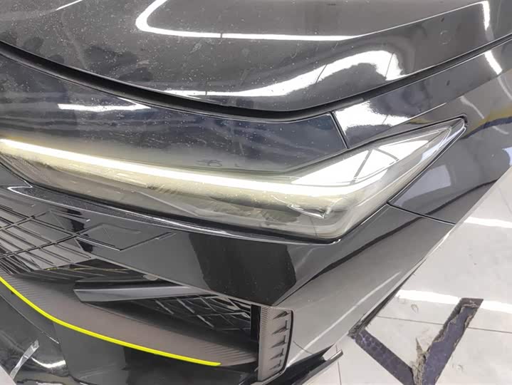 Фото 5 - Changan UNI-V